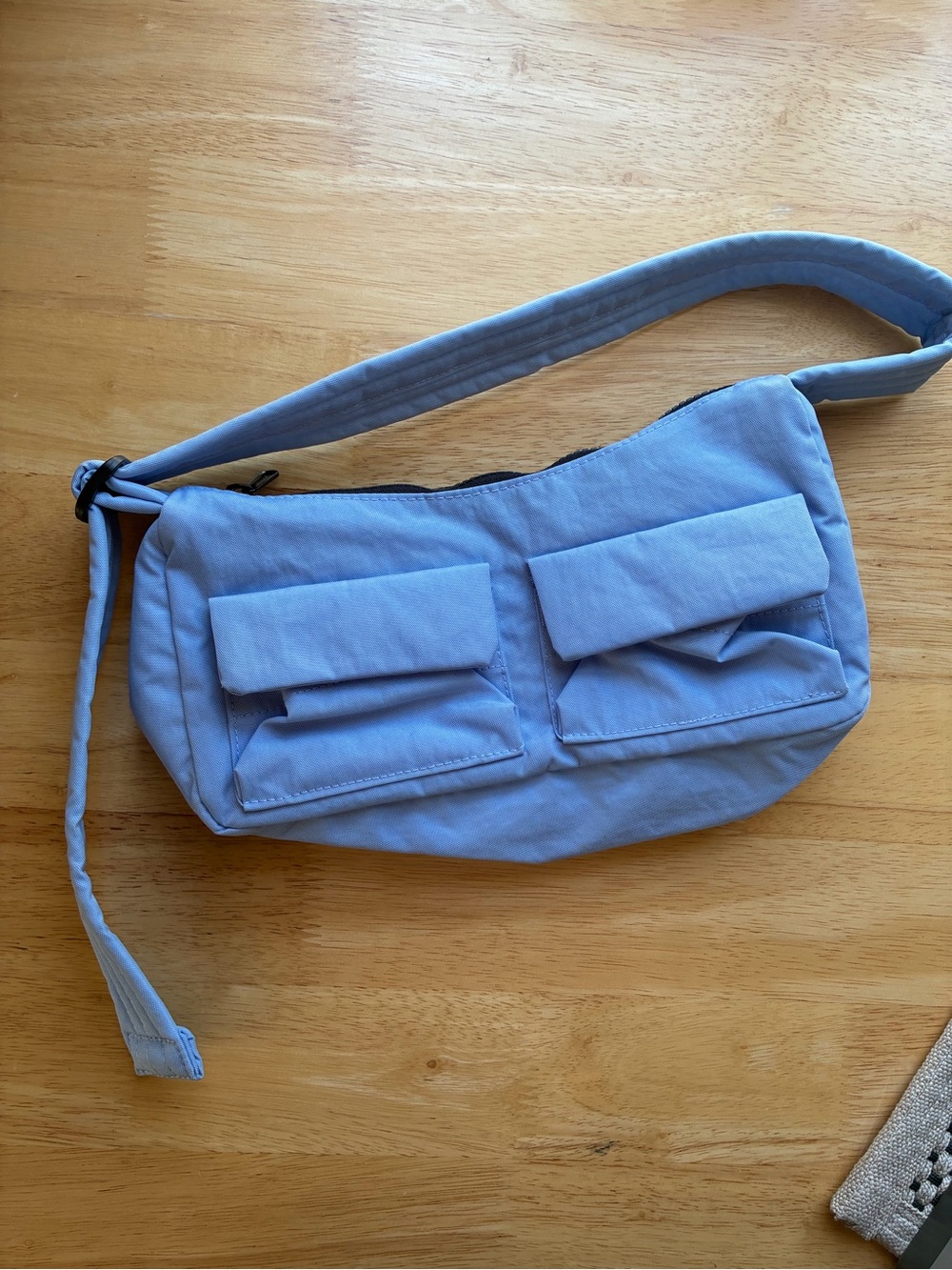 RARE baggu shoulder cargo bag in serenity blue